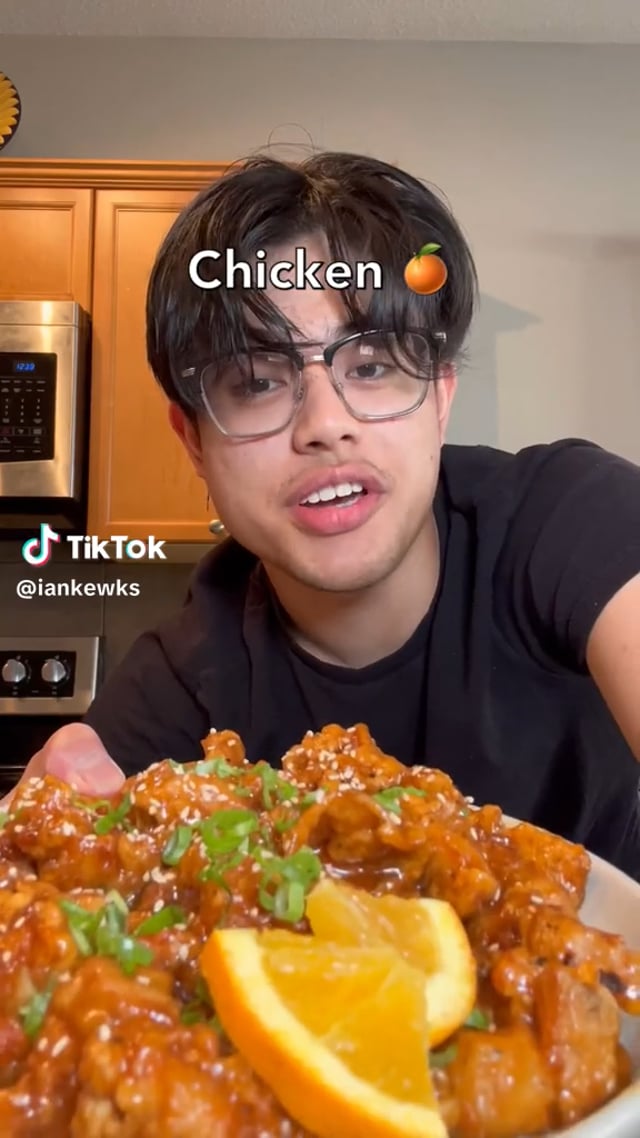 Phrasal Verbs in an Orange chicken r… English ESL video lessons