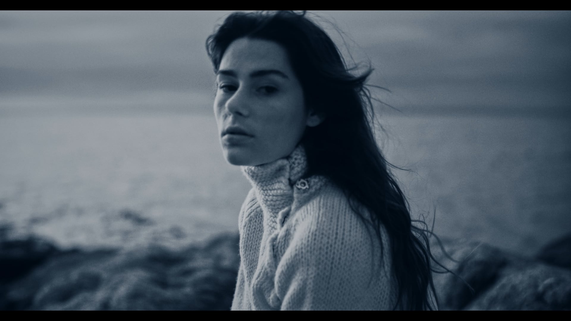 BLANC BLEU - The Ocean's Call