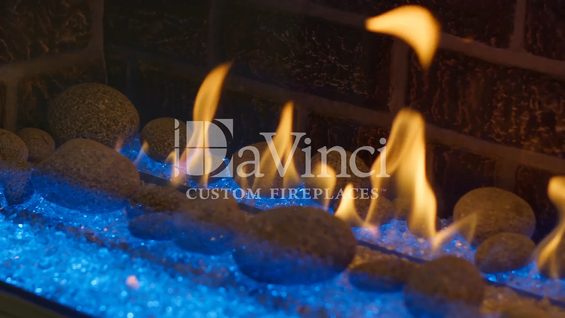 Firenze™ Collection | Modern Fireplaces | DaVinci Custom Fireplaces™