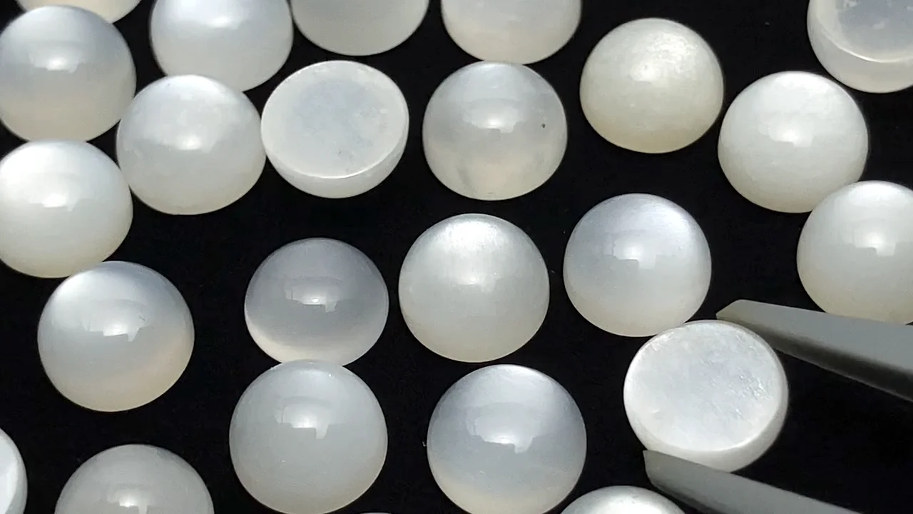 ホワイトムーンストーン ラウンド カボション7×7mm 10個｜天然石ビーズ