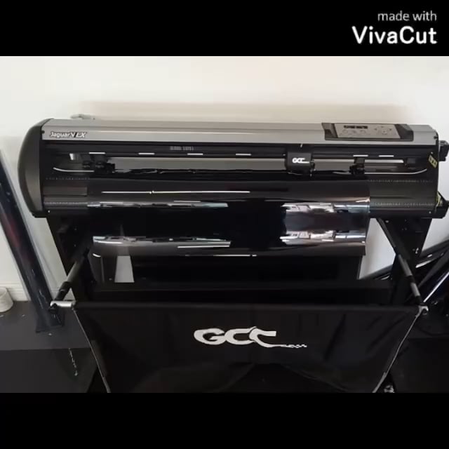 https://i.vimeocdn.com/video/1761911497-59db8887bc46baebe5e8c2f092c01a0d8d4a1fb73c133b7b177dc7dddc16bb34-d