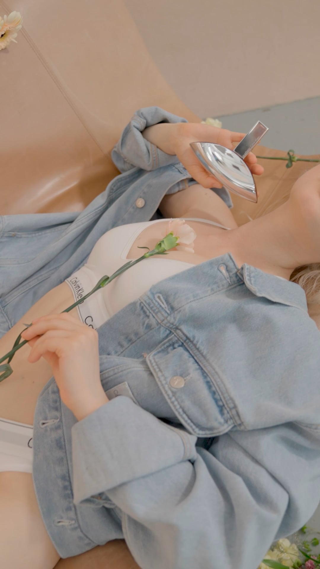 Calvin Klein - SPRING 23 MOTHERS DAY 2