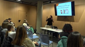 Ple absolut en la xerrada sobre l'acompanyament de la sexualitat dels infants