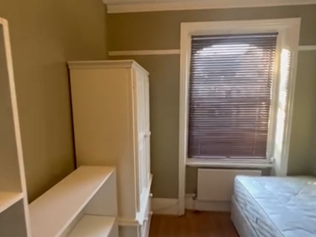 Single bedsit available in West Kensington 4/13 Main Photo