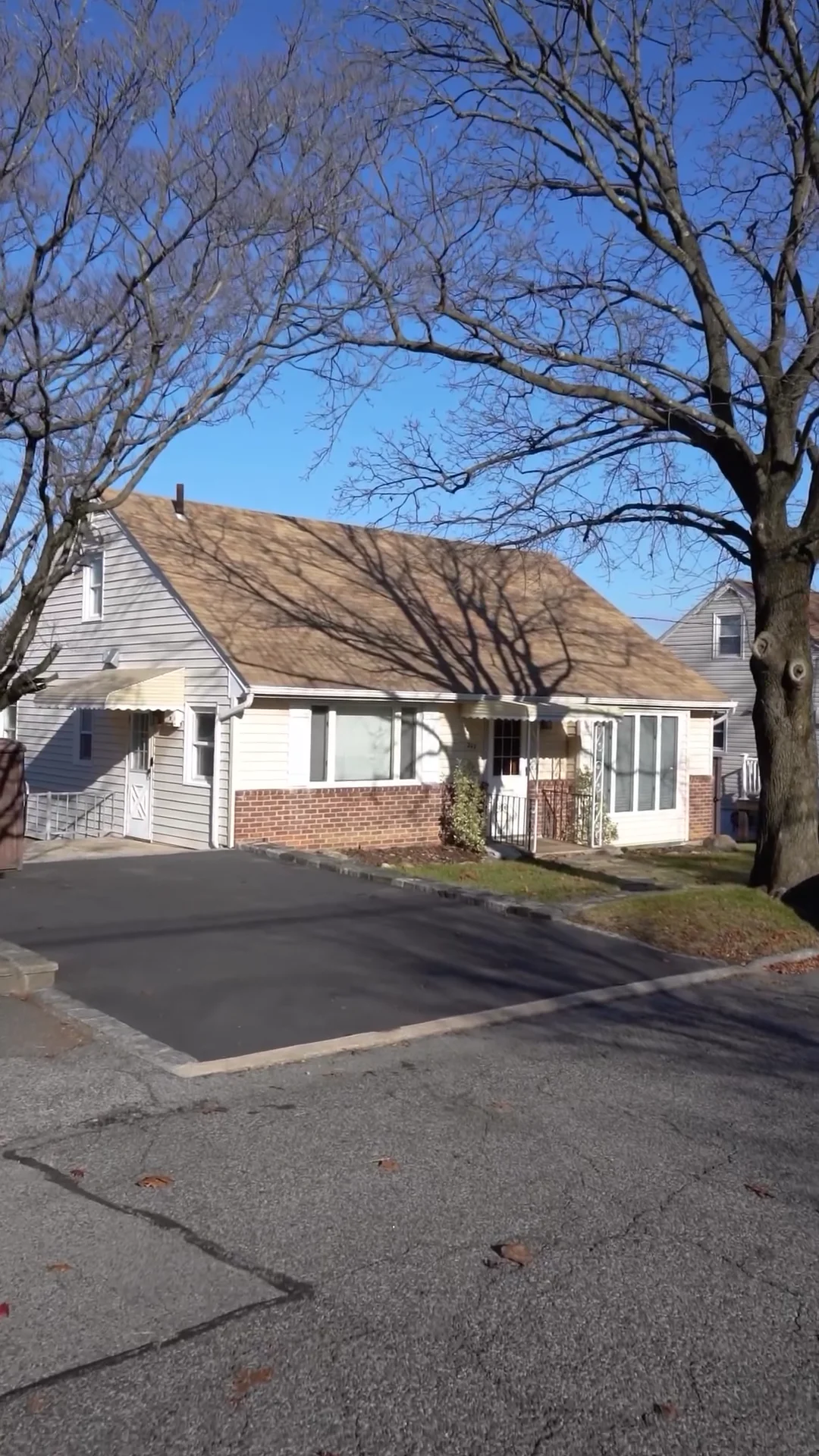 207 Ave, Yonkers, NY on Vimeo
