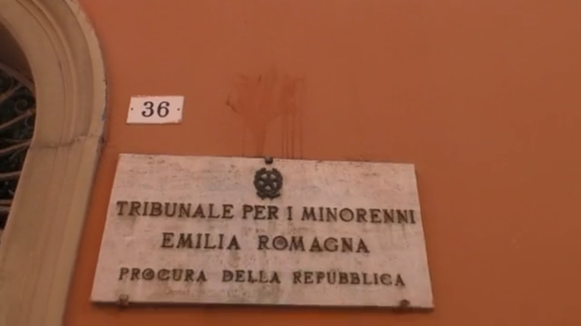 Violenza sessuale in via Belle Arti, a processo i due 15enni