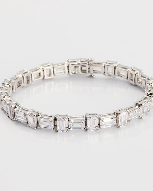 Emerald Cut Alternating East-West Bracelet (15.5 TCW)