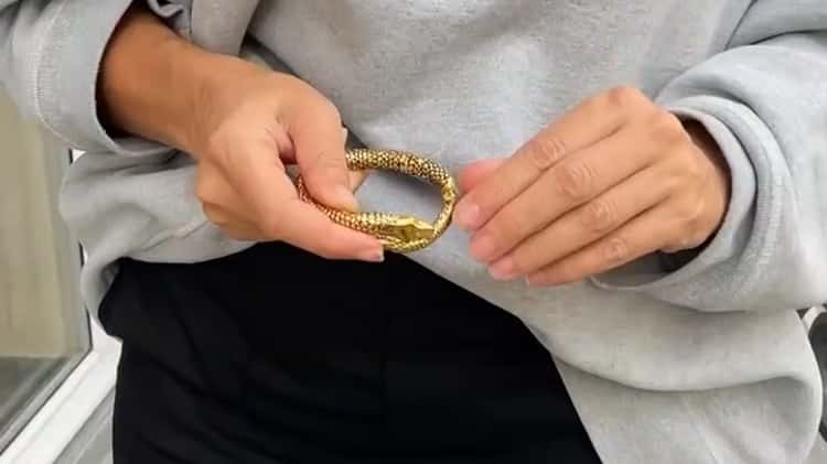 bracelet tao aurelie bidermann on Vimeo