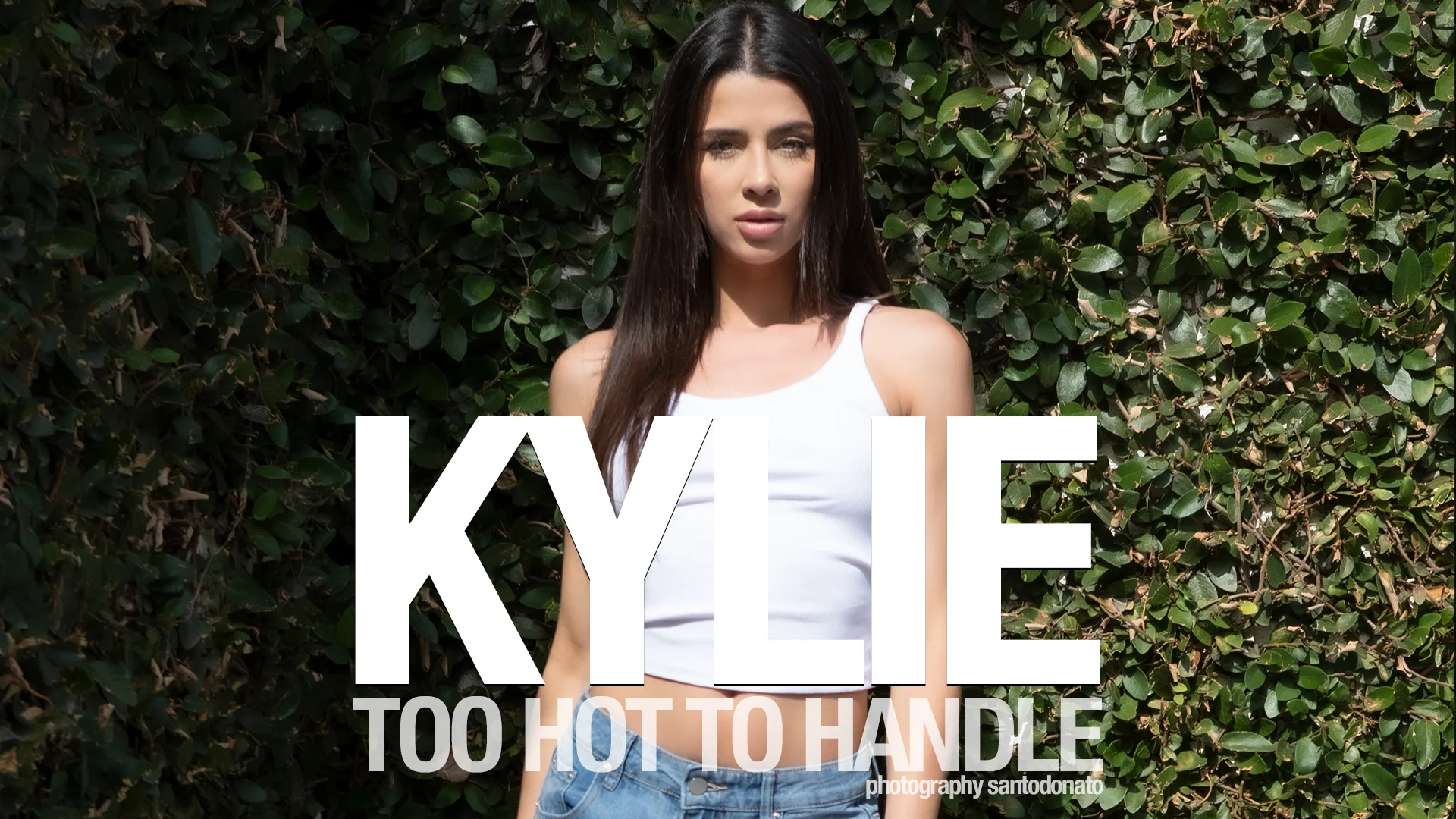 Kylie Rocket - Too Hot To Handle