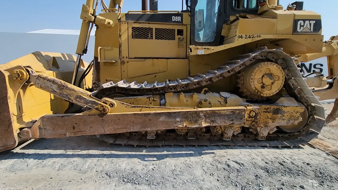 Caterpillar D8R Abu Dhabi December 2023 on Vimeo