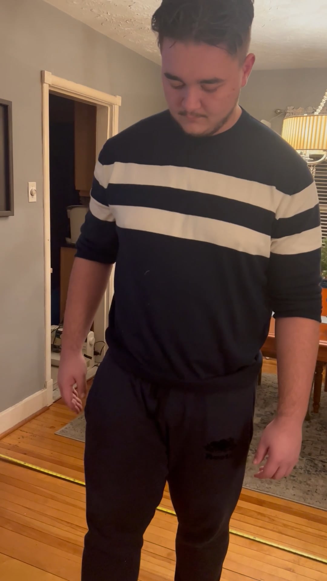 Watch andrew johnson's Weight: 316 pounds