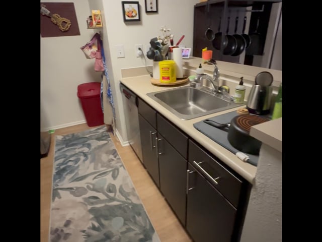 Lease Takeover - PRIVATE RM/BA in 2bed/2bath Main Photo