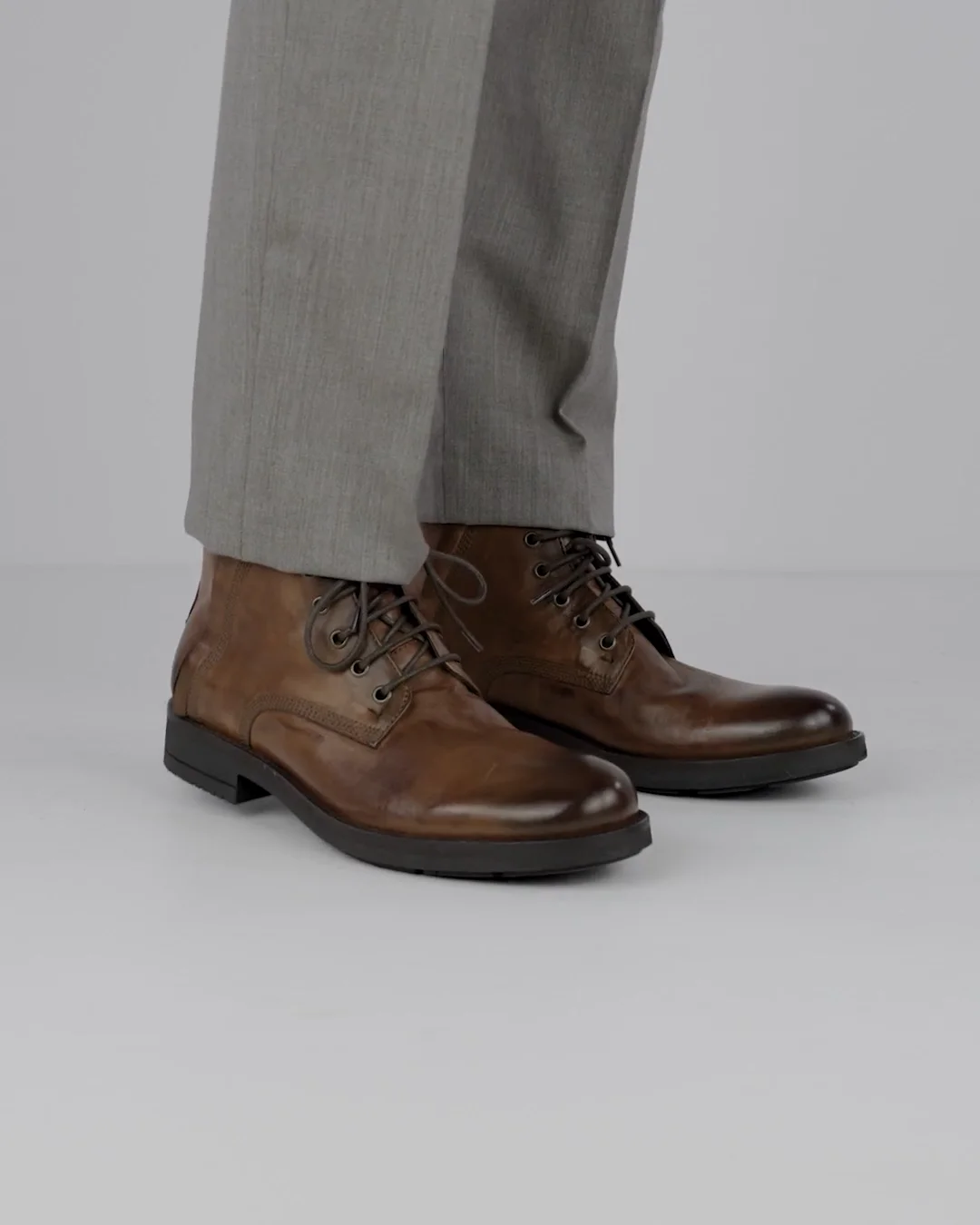 Anfibi pelle marrone Barca Stores