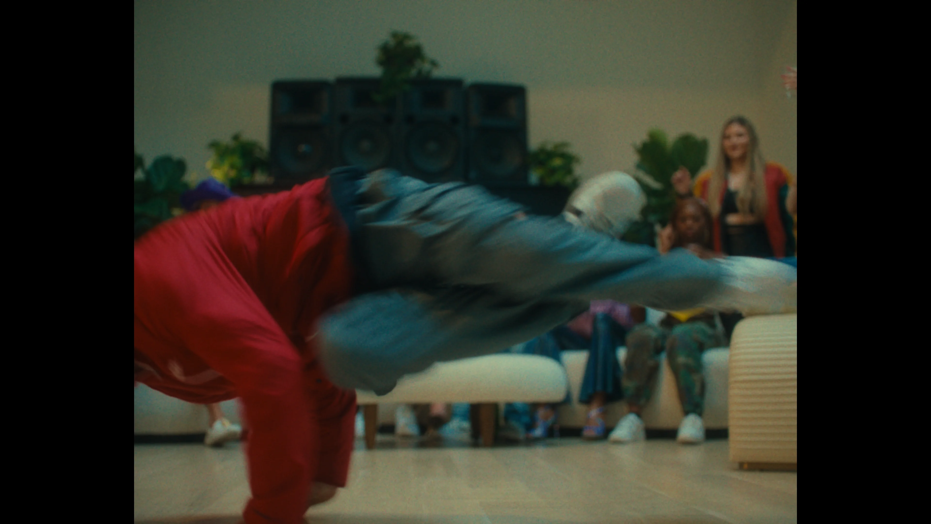 Hot Tub Dillon Francis & Yung Gravy ft. TPain on Vimeo