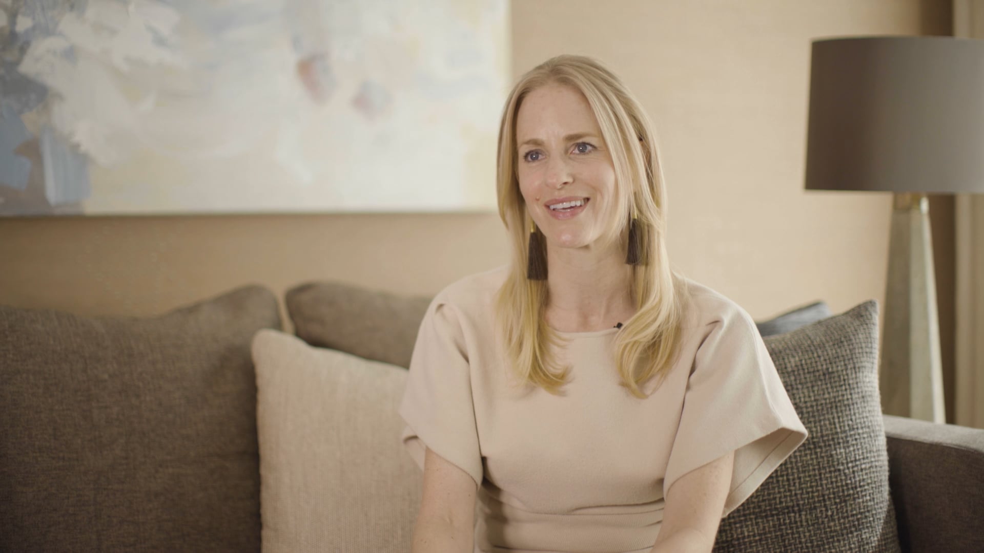 Agent Video Profile (short) - Jessica Wynne