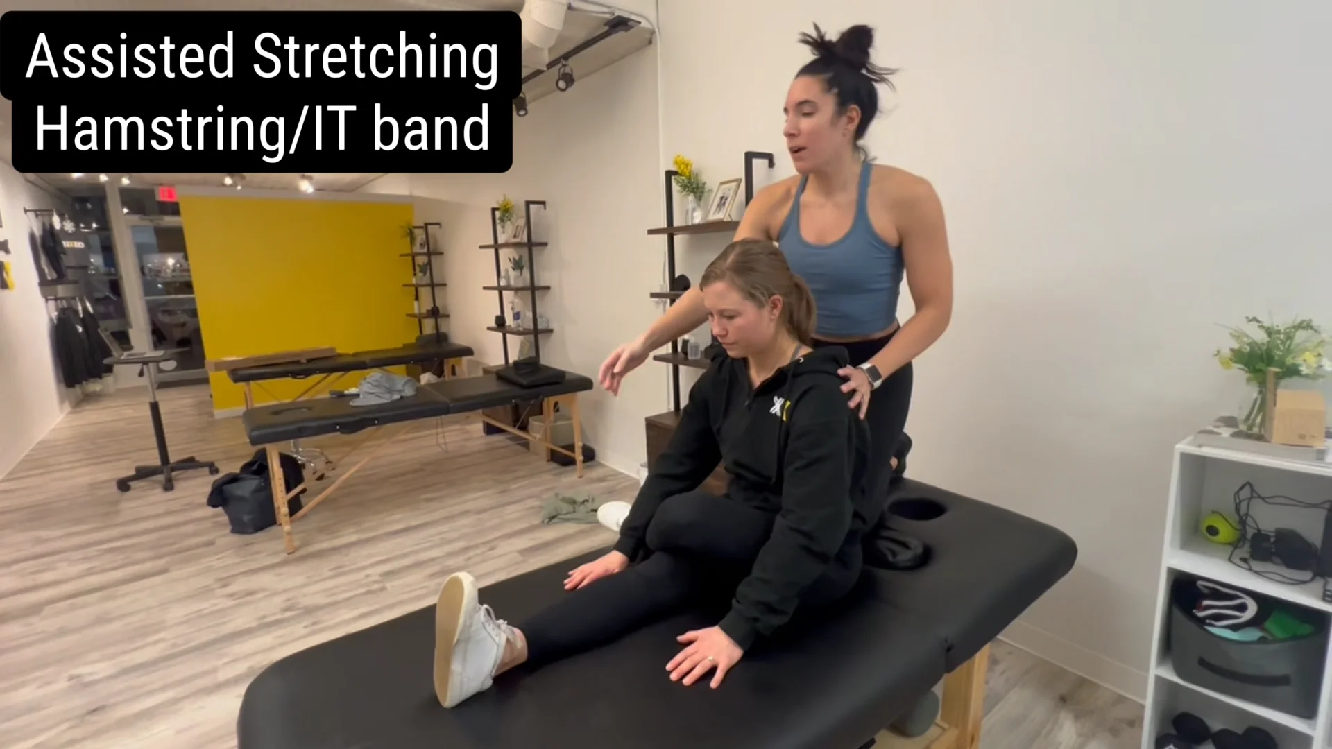 Seated IT Band Stretch on Vimeo