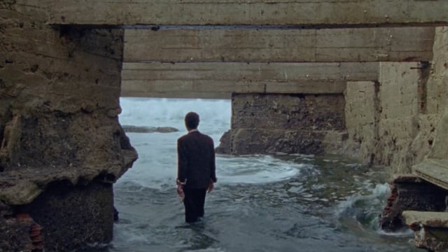 A thumbnail for the film 'Expresso Transatlantico - Quando Neptuno Deu À Costa' by  bernardo infante