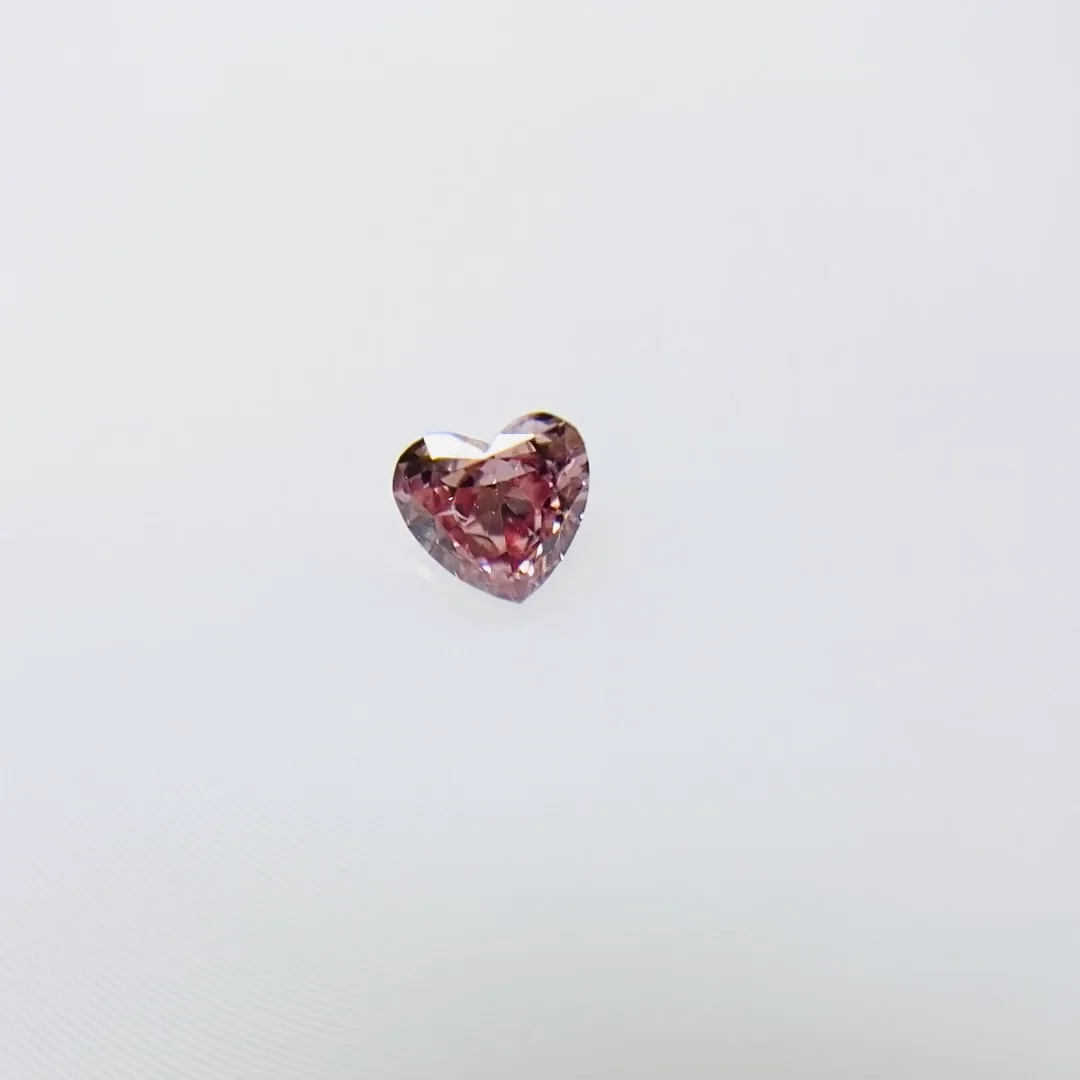 FANCY VIVID PINK 0.060ct HS/RT2421/CGL