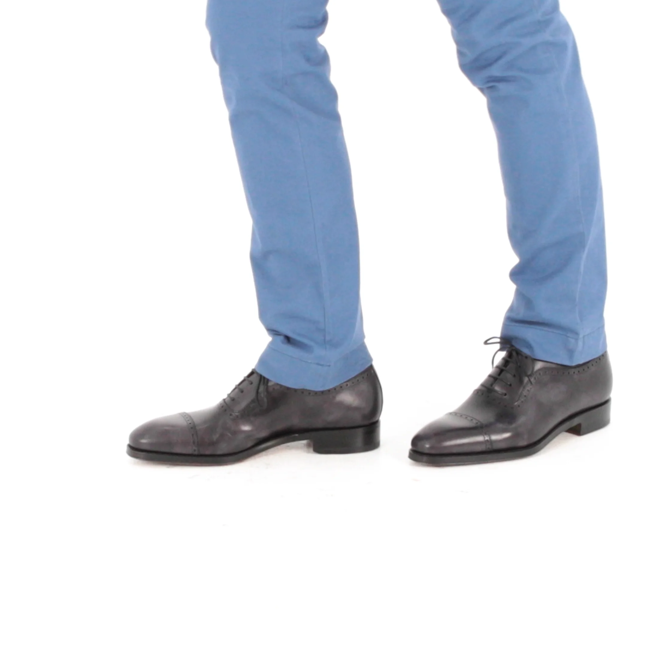 WINGTIP OXFORDS BLACK MUSEUM | CARMINA