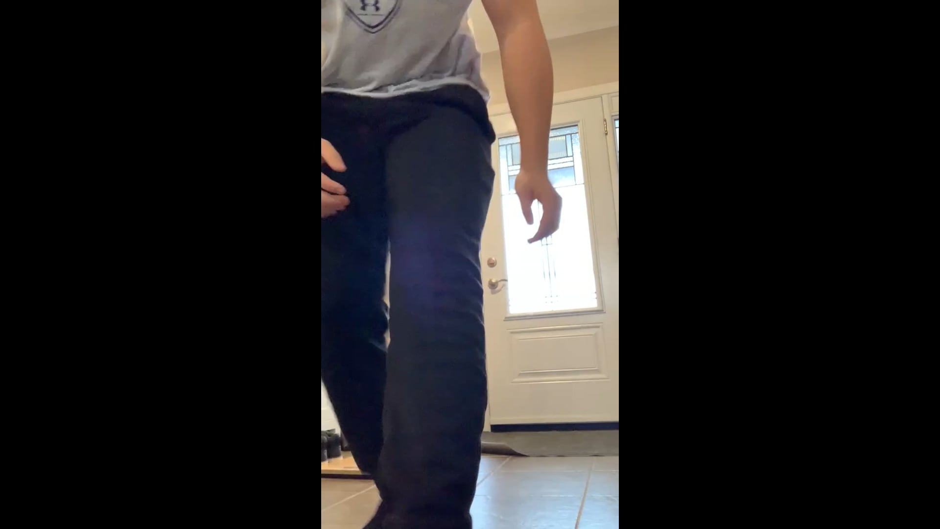 Watch noah kolar's Vertical Jump: 21.67 inches