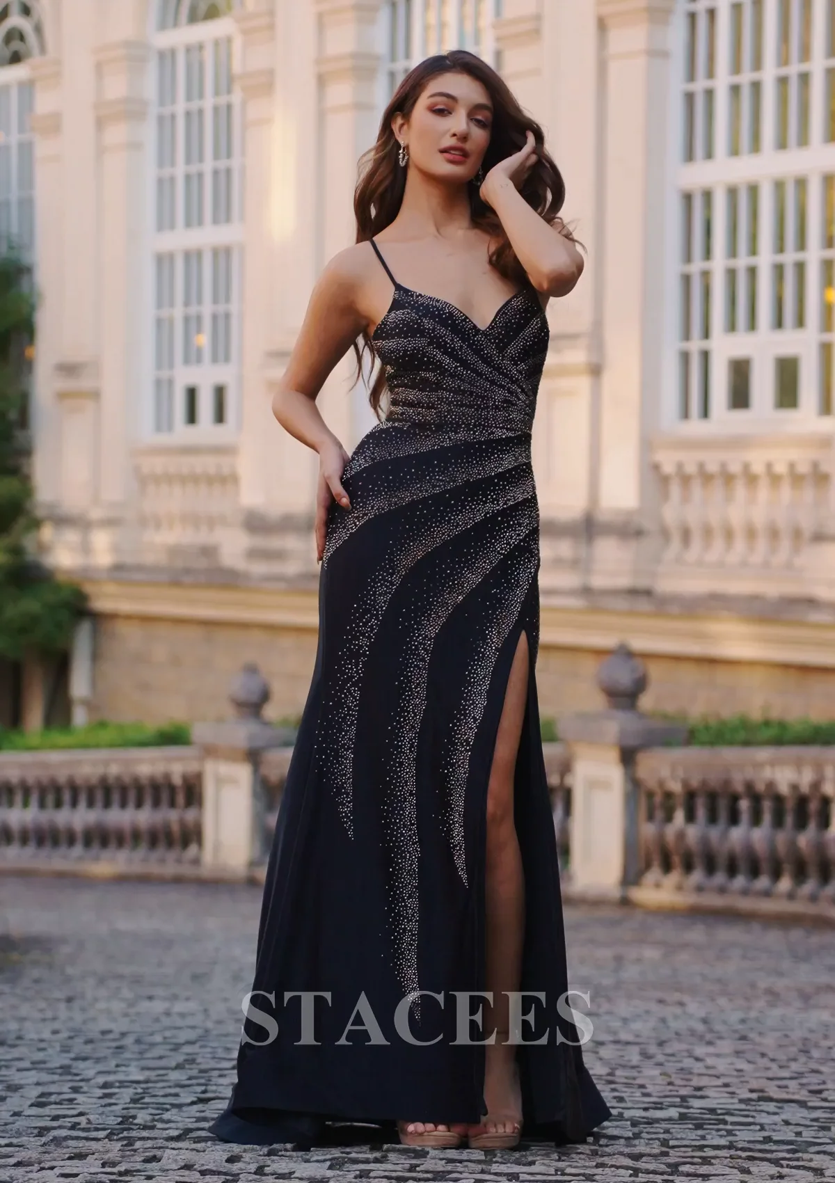 Trumpet/Mermaid V Neck Sleeveless Sweep Train Satin Prom Dress