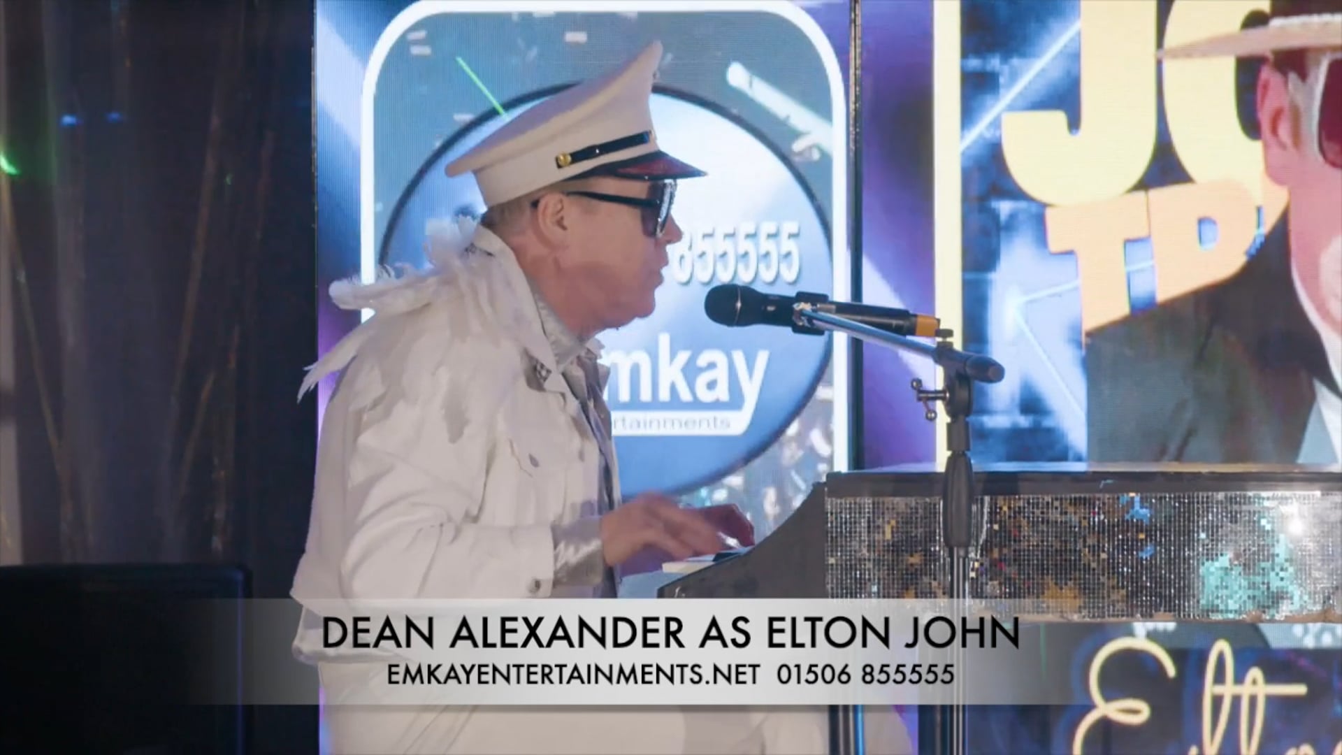 Dean Alexander as Elton John - Crocodile Rock (Showcase 2023)