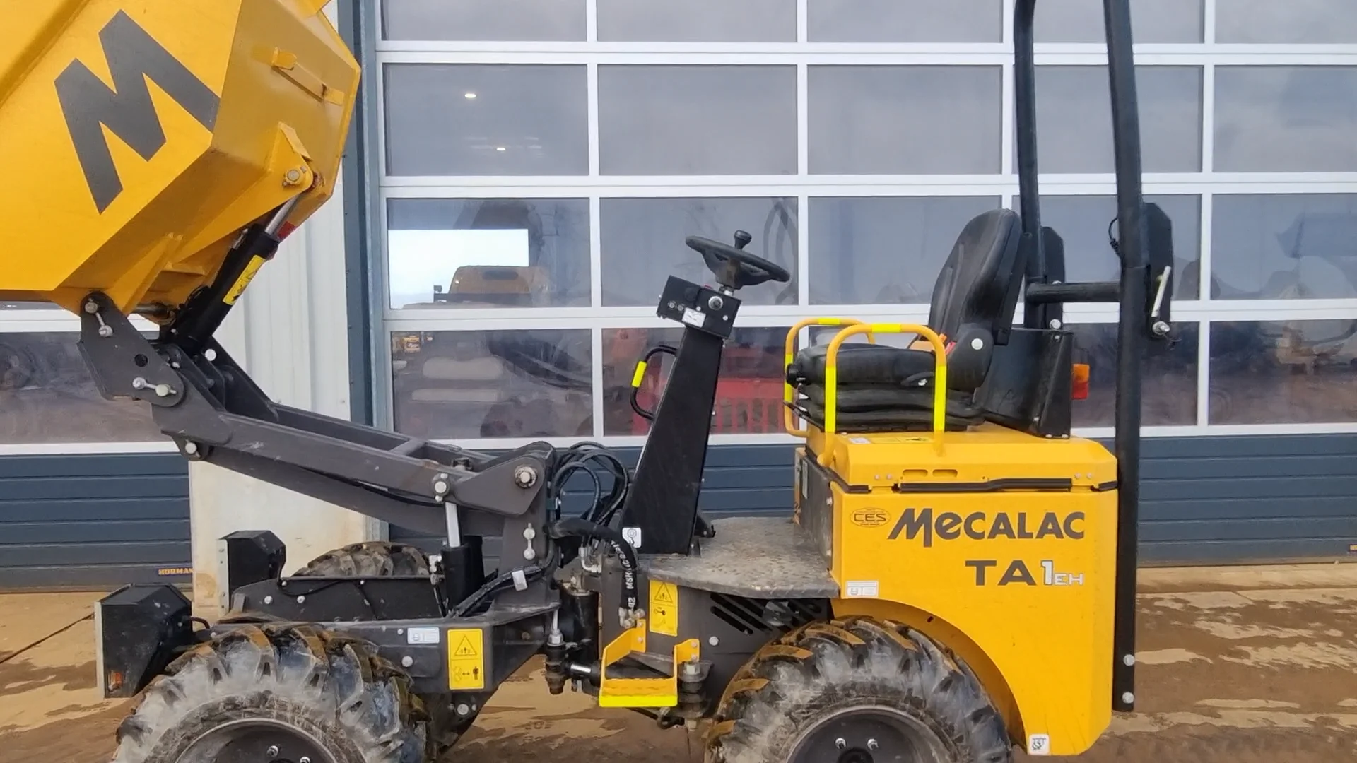 Mecalac TA1 - Leeds January 24 on Vimeo