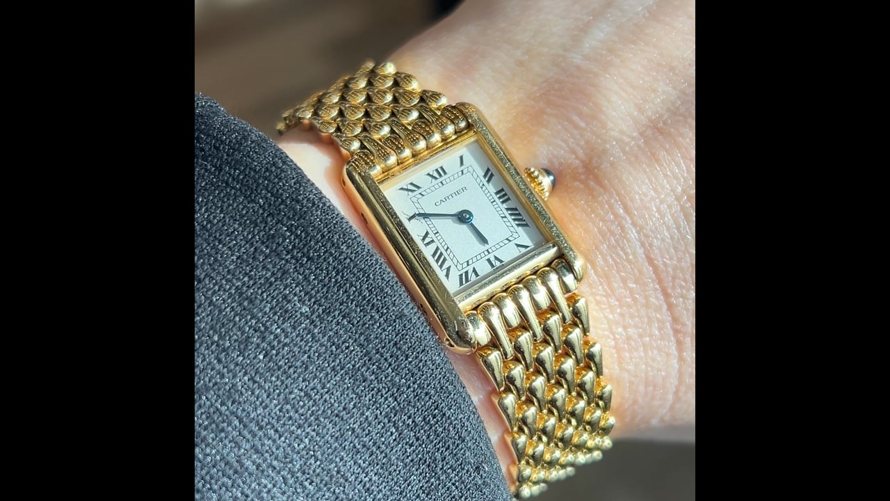 Cartier Tank Louis Teardrop Watch Bracelet in 18k Yellow  display picture 1