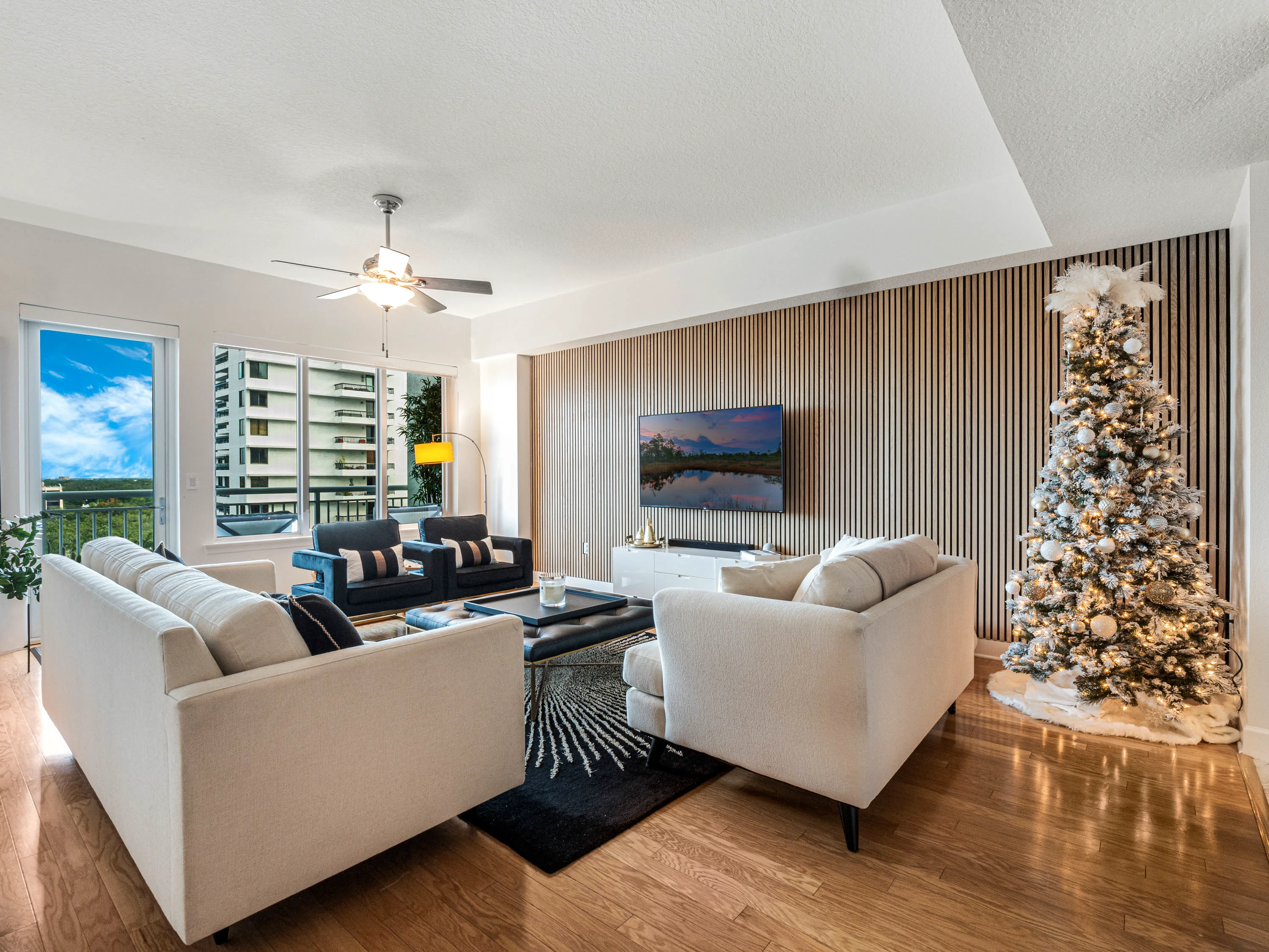 100 South Eola Drive unit 1103, Orlando, FL 32801 on Vimeo