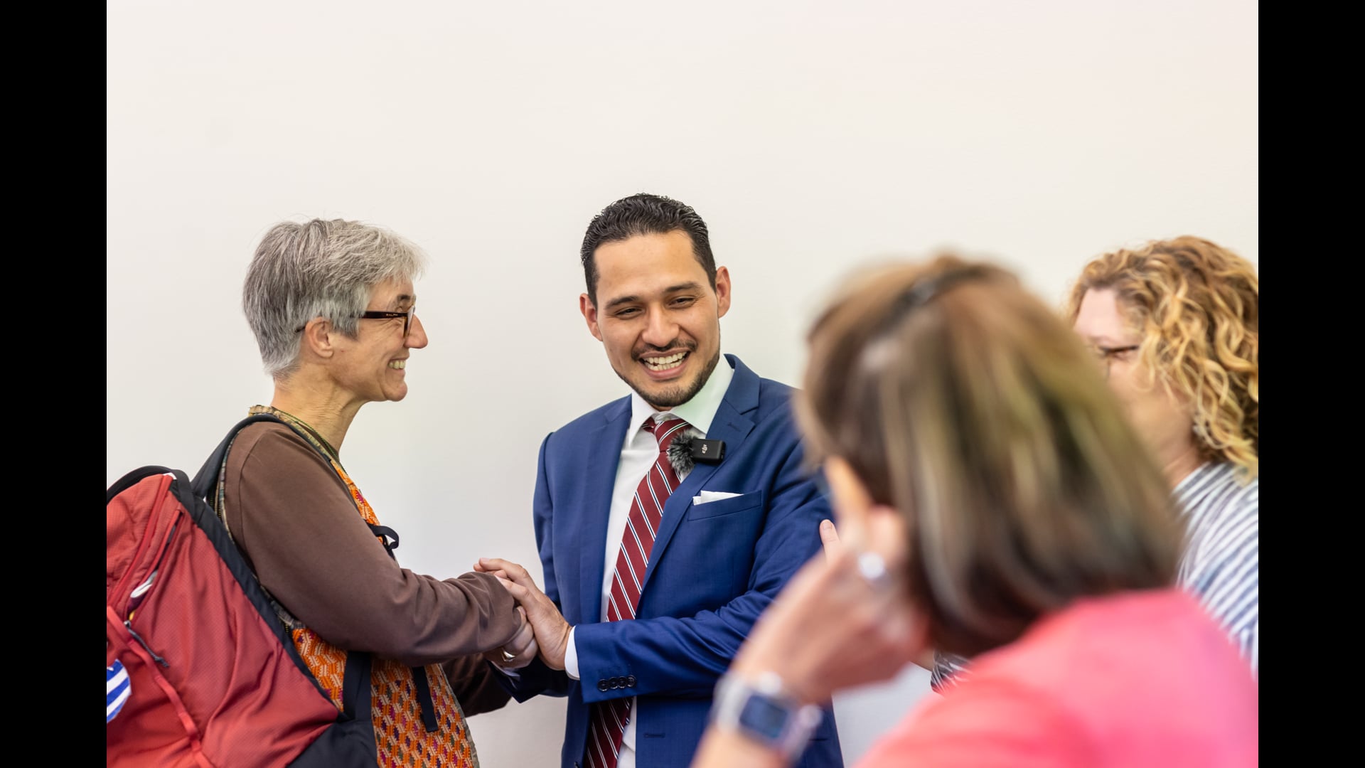 Educators & Care Providers DEMO | Ovi Vásquez, Author & National Keynote Speaker