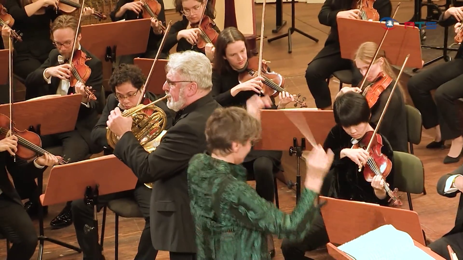 ein-weltstar-und-sein-horn-radovan-vlatkovic-und-die-philharmonie-salzburg-im-mozarteum