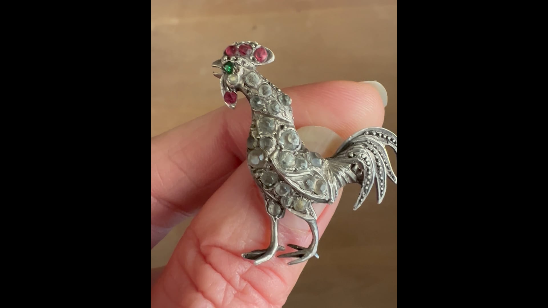 Broche Ancienne Coq En Filigrane Et émail - Bijou Vintage Doré, En Bon état, Parfaite Pour Collectionneurs
