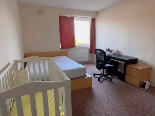 Two larger bedroom to rent Main Photo