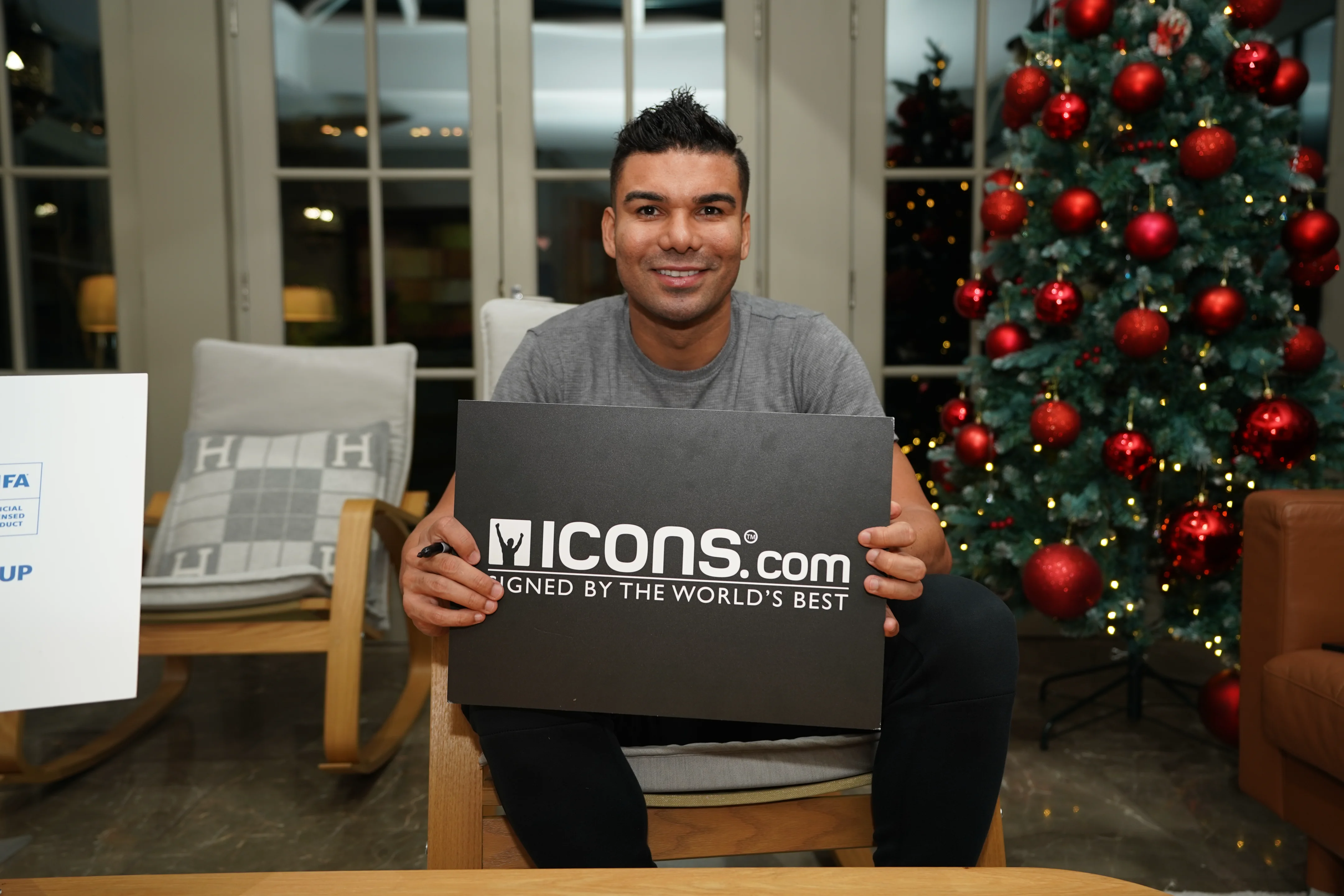 Casemiro Signed Memorabilia & Autograph | Icons.com
