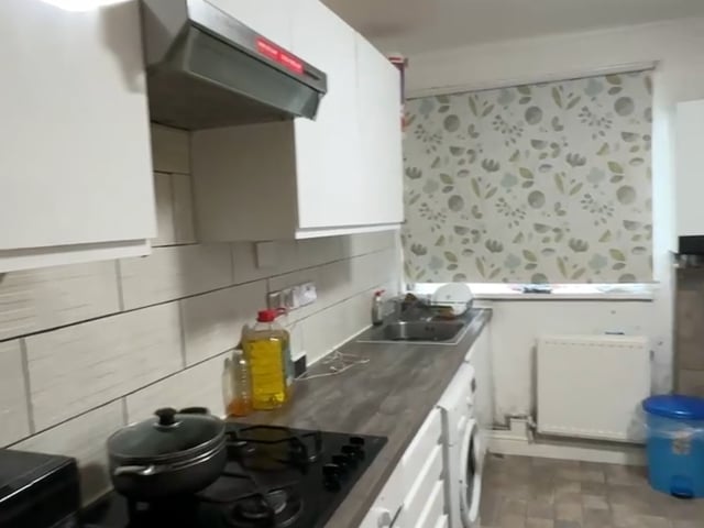 1 room in a flat share apartment available. Main Photo