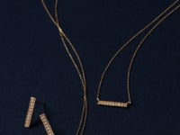 Lilas リラ ダイヤ25mmバーピアス K10 ボックスダイヤ12mmバーピアス K10（両耳）（ピアス（両耳用