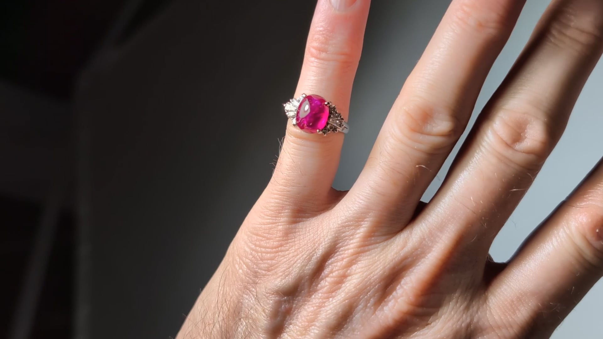 Rubis Trapiche Naturel De Birmanie - 26.20 Carats, Certifié AGSL, Pierre Ronde Translucide