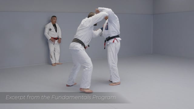 A practical lesson in connection in jiujitsu