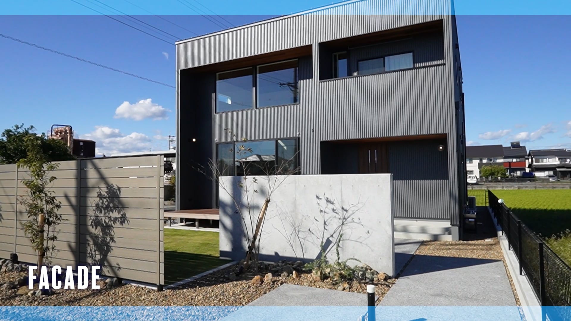 開放感バツグン！倉庫物置用 バイクガレージに最適！ 4トンワイドコンテナ