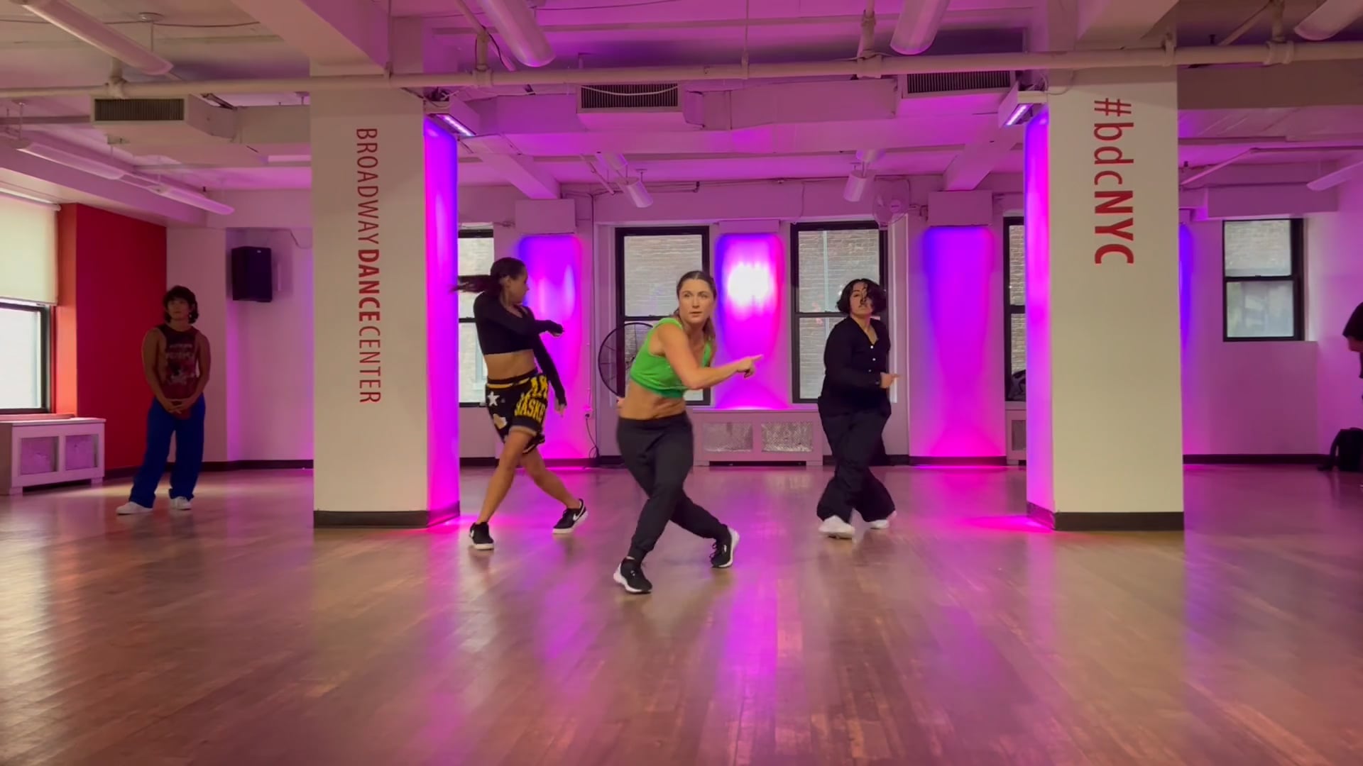 Hip Hop Dance-Esosa Oviasu Choreo