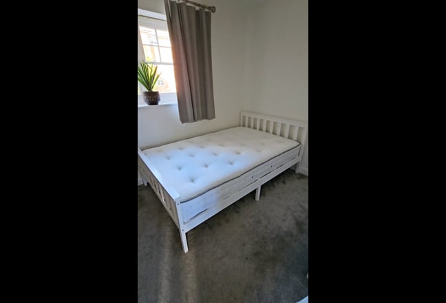 Double room for rent lodging Main Photo