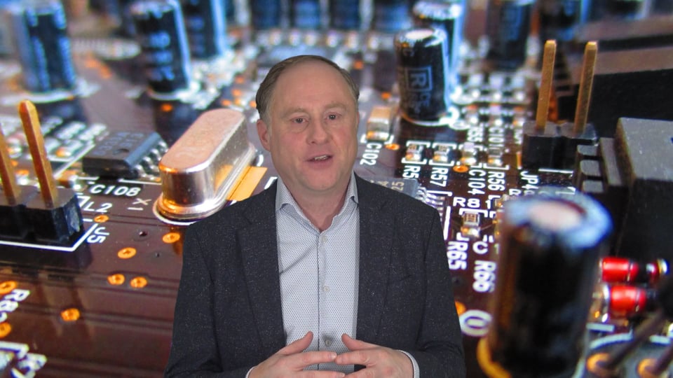 Why choose a Futurist with a tech background?