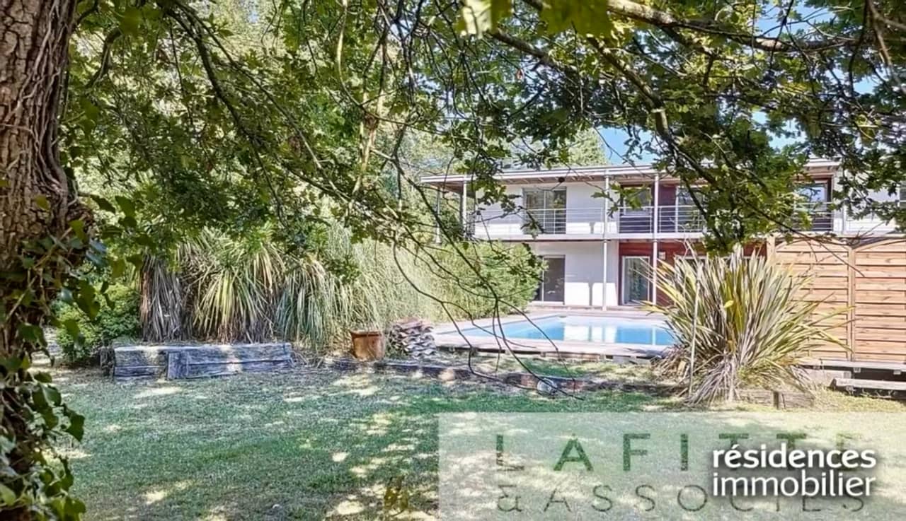 SAINTMÉDARDENJALLES MAISON À VENDRE 959 000 € 269 m² 7