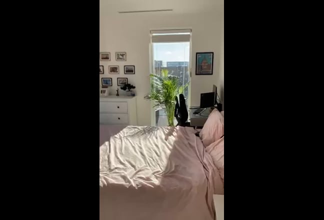  Furnished Room in a new build in greenwich Main Photo