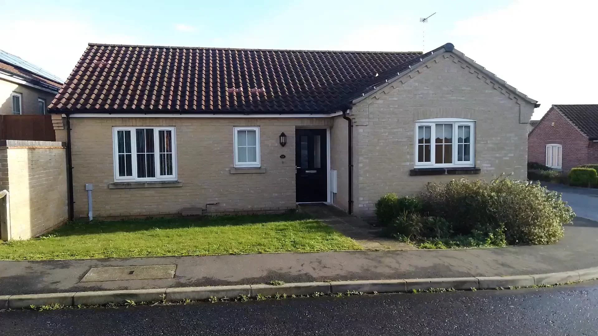 Virtual Viewing of Teulon Close, Hopton, 3 bedroom Bungalow For Sale
