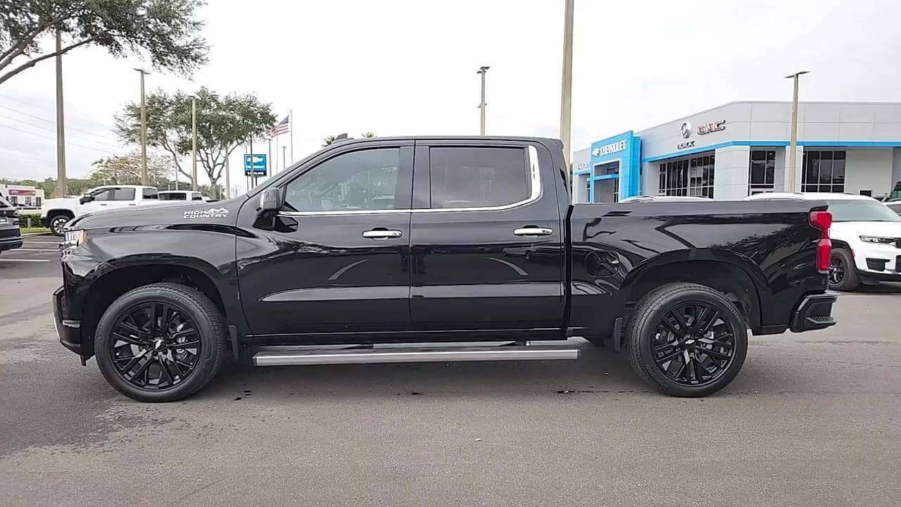 SOLD - USED 2021 CHEVROLET SILVERADO 1500 4WD CREW CAB 147