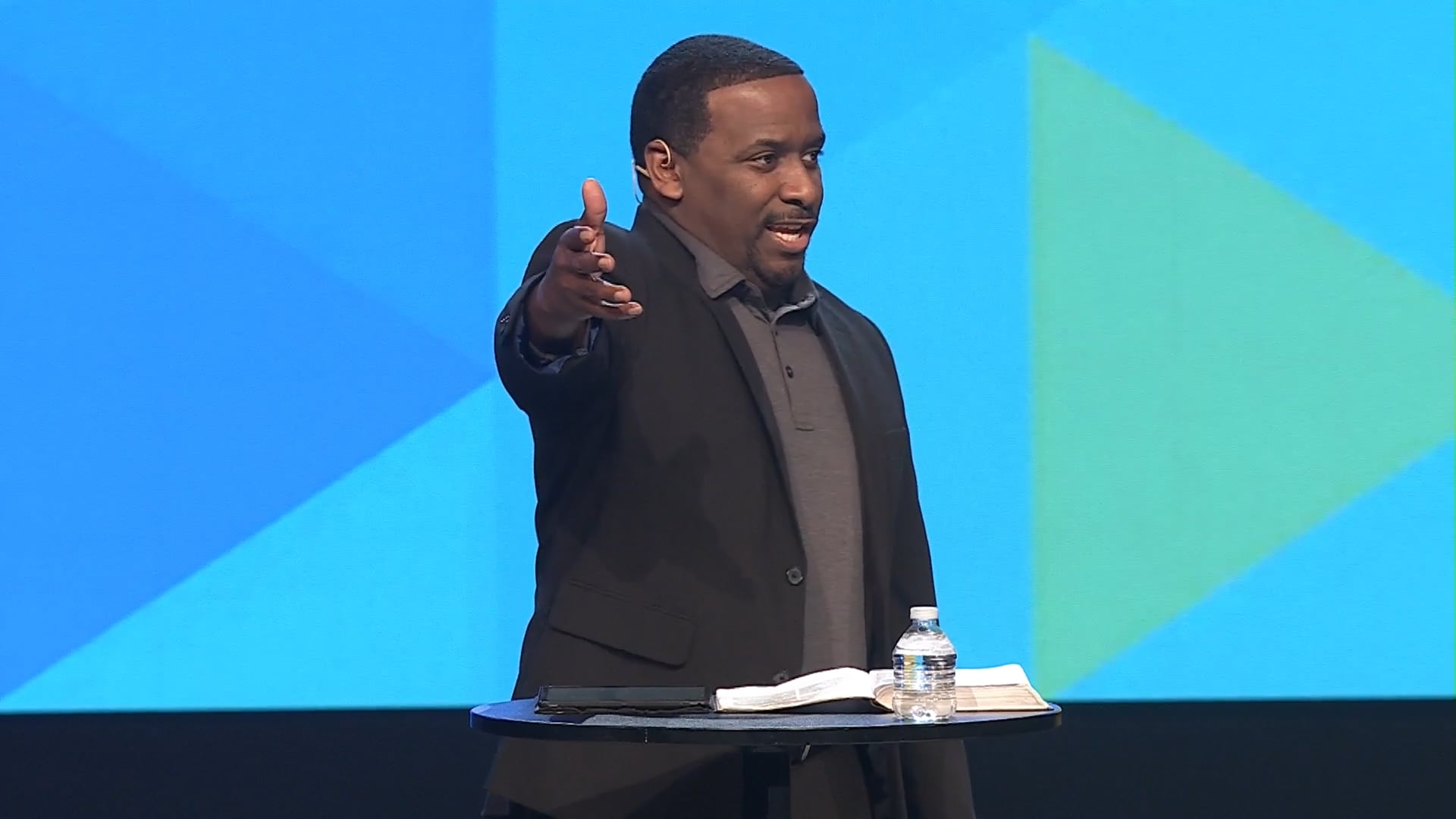 HFBC Message: New Year's Eve 2023 (1 Thessalonians 5:12-18)