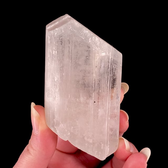 Spodumene (doubly-terminated ''floater'' crystal)