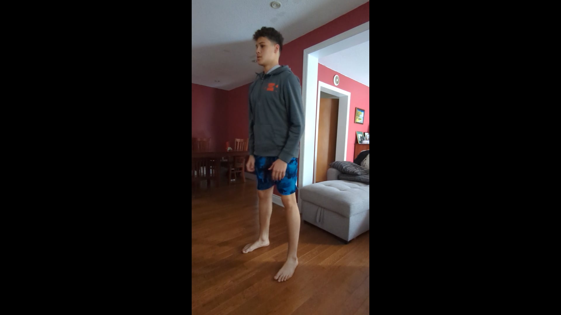 Watch tayshon mulrain's Air Squats: 124 air squats