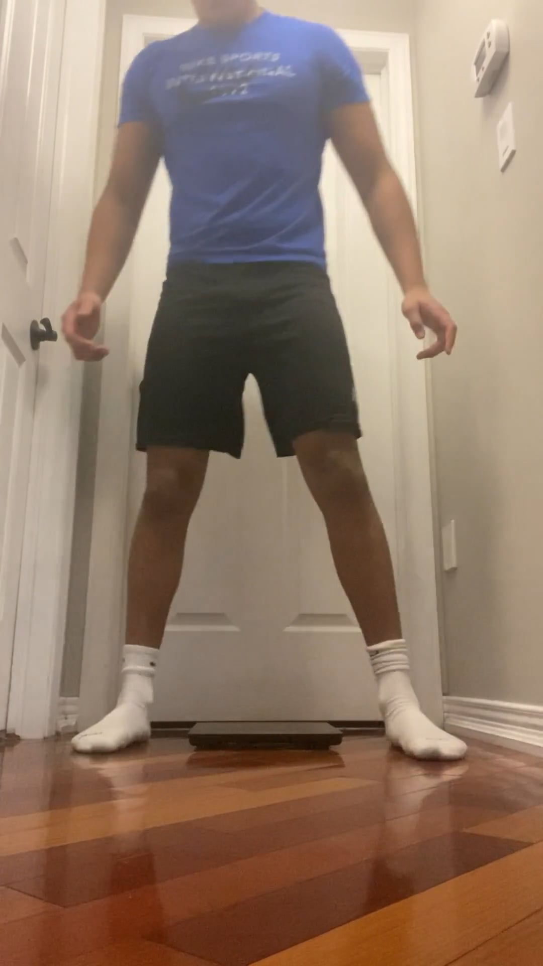 Watch carter gooden's Weight: 240.5 pounds